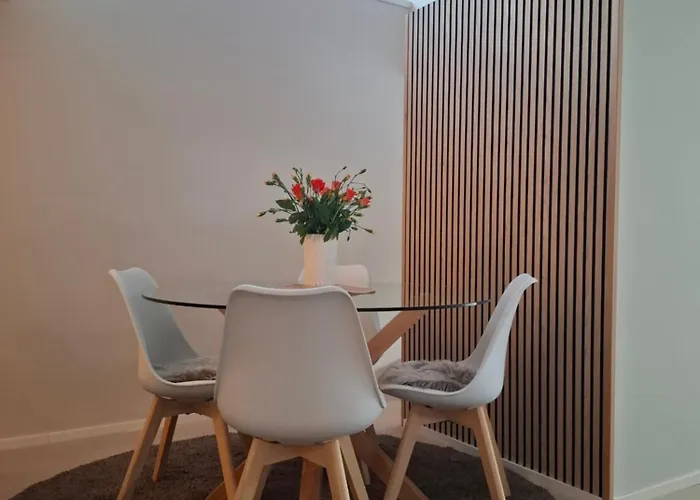 Kotoisa Kattohuoneisto * Laitila