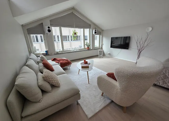 Kotoisa Kattohuoneisto *